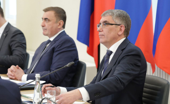 Губернатор Миляев провел итоговое заседание рабочей группы по подготовке Совета по спорту