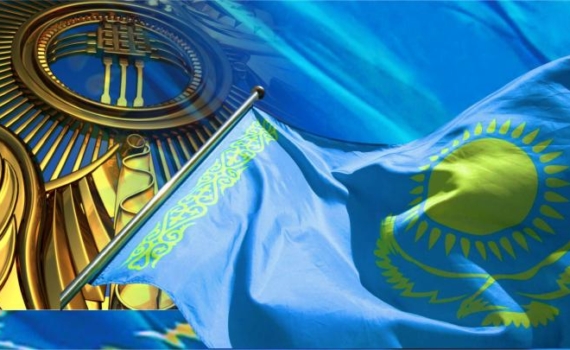 Задача казахстанских властей - не упустить контроль над Конституционным судом, заявил политик