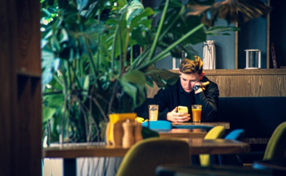 Тайны черной смородины: что скрывает ее эликсир — необычный эффект смородинового сока на мозг