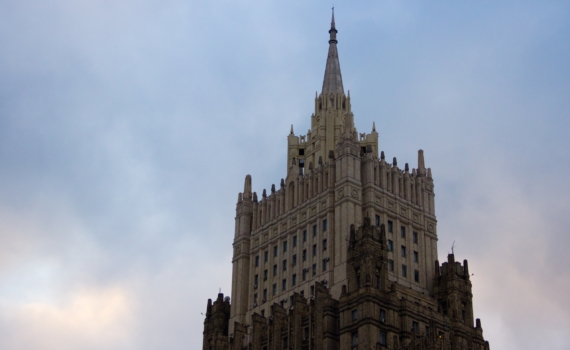 Колташов: Россия открыта для мирных консультаций, но не уступит стратегических интересов на Украине Колташов: Россия открыта для мирных консультаций, но не уступит стратегических интересов на Украине