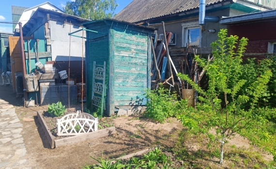 Один метр до забора — не всегда правильно: главные ошибки при установке туалета на участке Один метр до забора — не всегда правильно: главные ошибки при установке туалета на участке